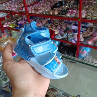 Sandal siêu nhẹ bé gái