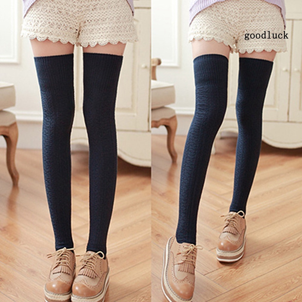 Vớ dài qua gối thời trang cho nữ