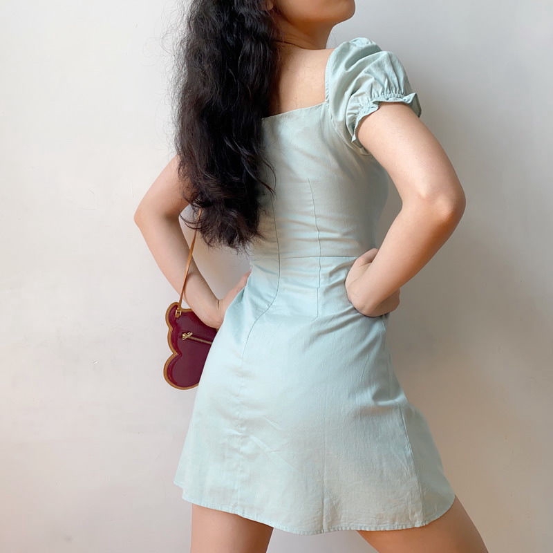 Đầm Tay Phồng Cổ Vuông Phong Cách Cổ Điển Thanh Lịch Cho Nữ | BigBuy360 - bigbuy360.vn