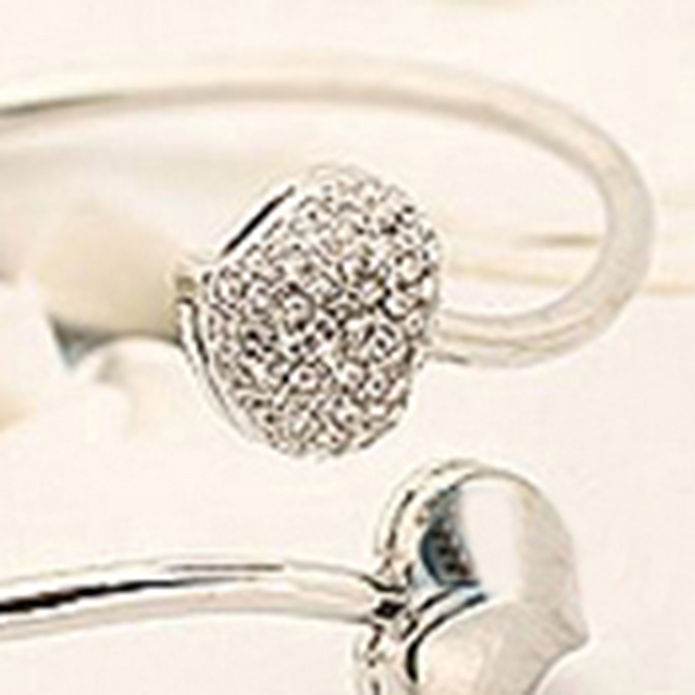 Vòng tay trái tim đính đá lấp lánh sang trọng quý phái dành cho nữ