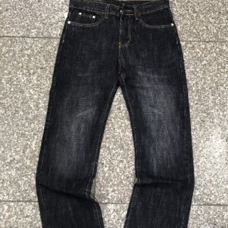 QUẦN JEANS NAM ỐNG ĐỨNG