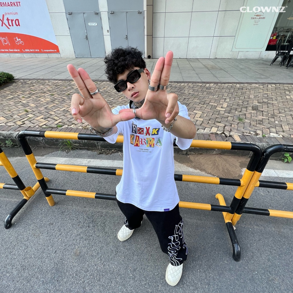 Áo thun tay lỡ local brand Clownz Fxxk Karma phông cổ tròn form rộng cotton unisex nam nữ
