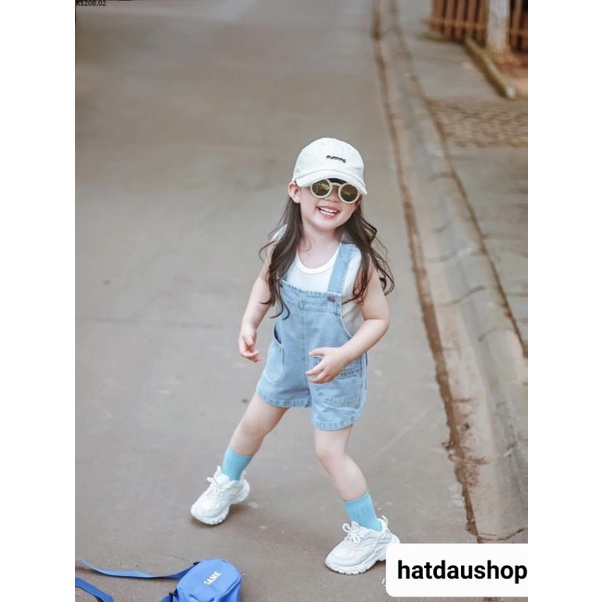 Quần yếm jean denim lửng cho bé trai bé gái phong cách Hàn Quốc cực xinh hàng Quảng Châu cao cấp chất đẹp