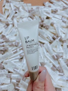 Son Dưỡng Môi Lụa Lip Balm
