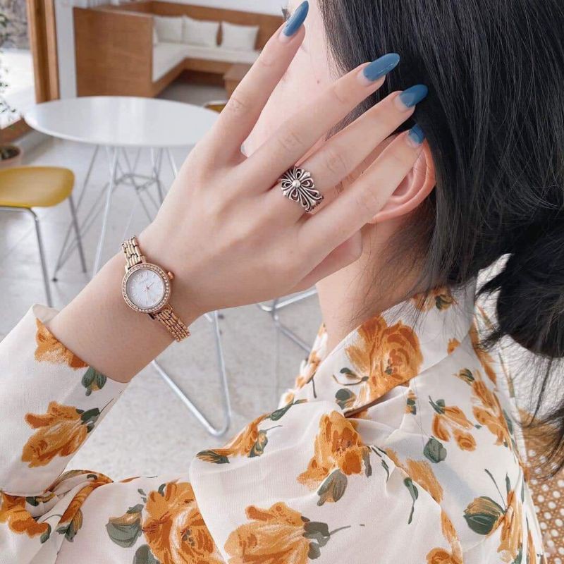 👍đồng hồ đeo tay nữ wesure_full box sale 24h | BigBuy360 - bigbuy360.vn
