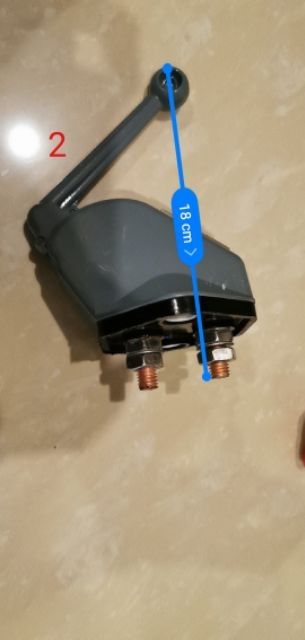 Công tắc ngắt mát dùng cho ô tô và tàu thủy .