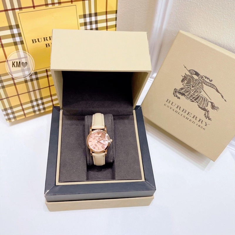 [DH B 2021] Dh đeo tay kem nhạt sang chảnh