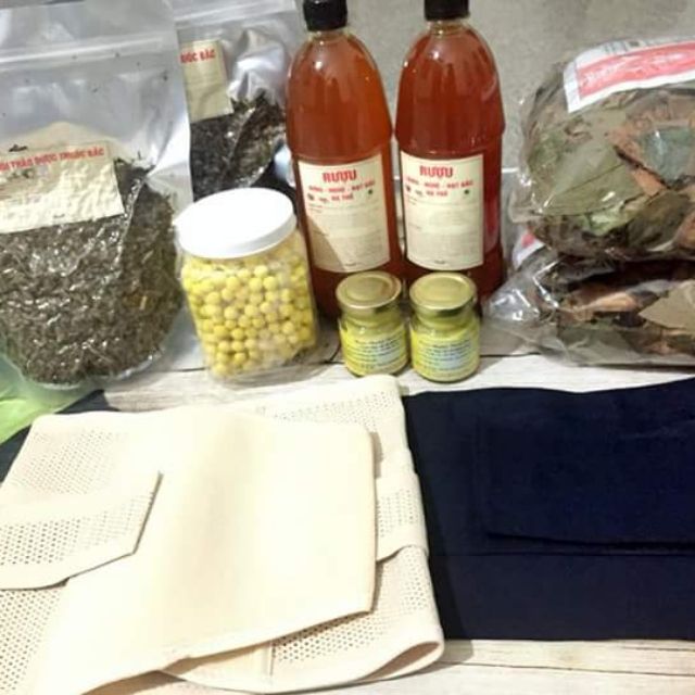 Combo dưỡng da sau sinh, lá tắm mẹ, cốt nghệ gừng, muối thảo dược