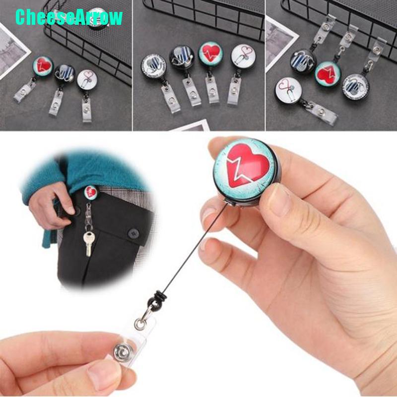 1 dây đeo thẻ tên có thể thu gọn hình trái tim bác sĩ y tá