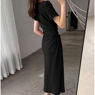 Đầm váy freesize đen khoéc vai