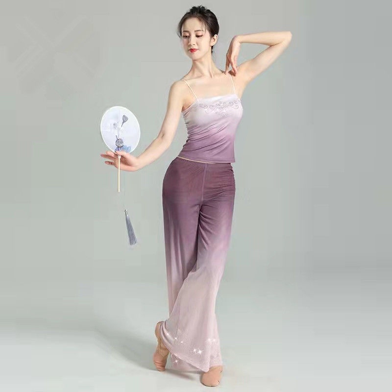 M &amp; E Bộ Trang Phục Múa Dân Tộc Dáng Rộng Màu Gradient Hiện Đại Cho Nữ