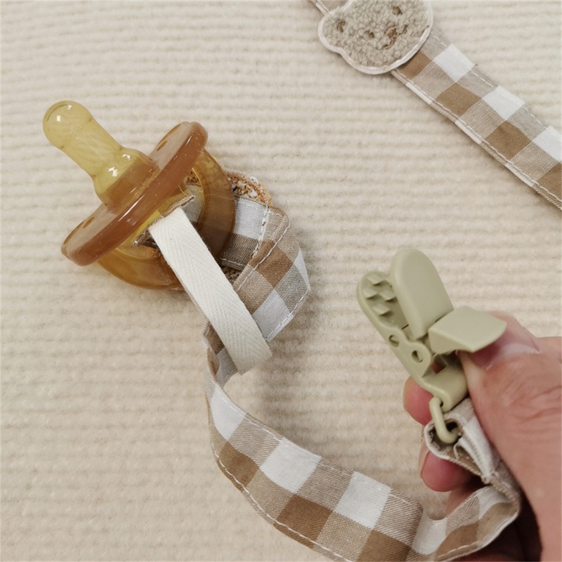 Haha Kẹp Giữ Núm Vú Giả Bằng Nhựa Thêu Họa Tiết Gấu Hoạt Hình DIY Cho Bé Ngậm Mọc Răng