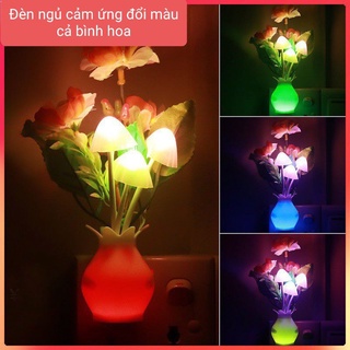 Đèn ngủ led mini cảm ứng ánh sáng thông minh hình cây nấm (đèn sáng cả bình và hoa)