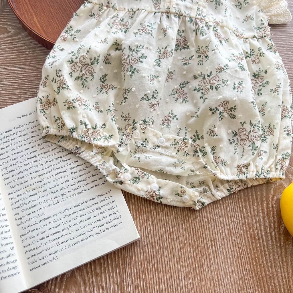 Bộ Áo Liền Quần Bằng Cotton Mềm Phối Ren Hoa Dễ Thương Dành Cho Bé Gái