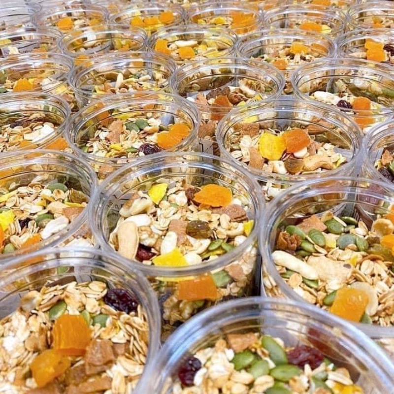 Ngũ cốc ăn sáng Gra.nola nhập khẩu siêu hạt hộp 500g Xiaomimi D2.023