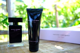 SET NARCISO ĐEN VÀ LOTION BODY
