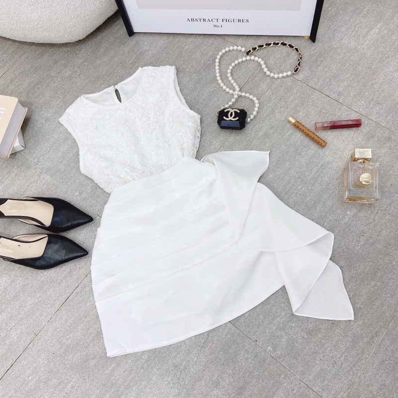 SET ÁO REN HOA SÁT NÁCH + CHÂN VÁY XẾP BÈO NHÚN