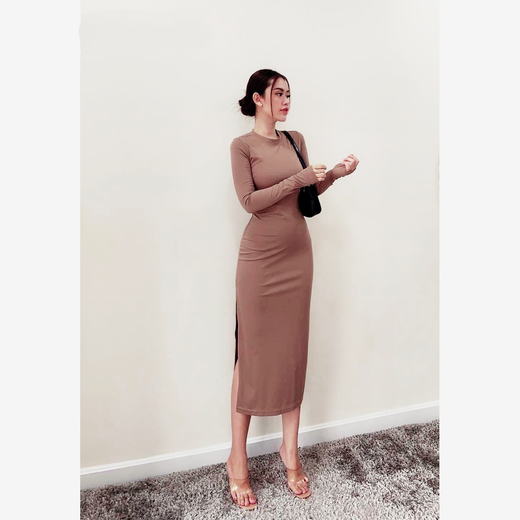 Đầm body tay dài xẻ tà bên có 3 màu đen- nâu -xámchất thun borip co giãn tốt, váy body nữ cổ tròn MIDORI247
