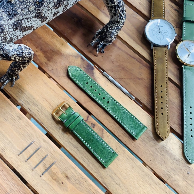 Dây da đồng hồ, da bò sáp vintage khâu tay mềm mỏng ôm tay