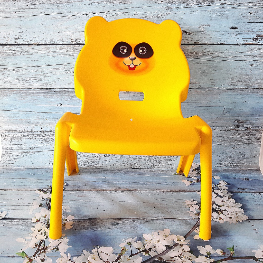 Ghế nhựa Bé Yêu - 6 màu (34.5 x 35 x 45 cm)