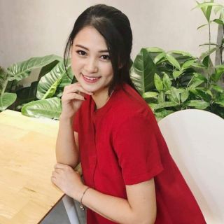 VÁY ĐỎ ĐUÔI CÁ
