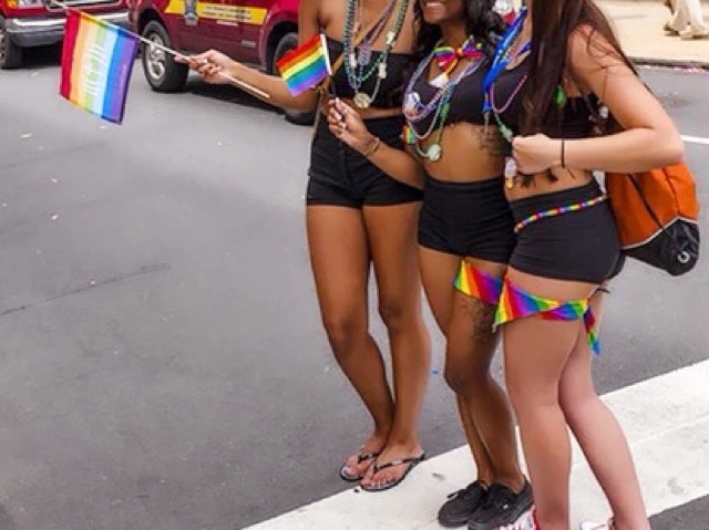 Khăn bandana cầu vồng