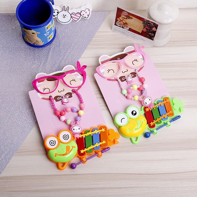 Bộ vòng cổ kèm đồ chơi cho bé gái