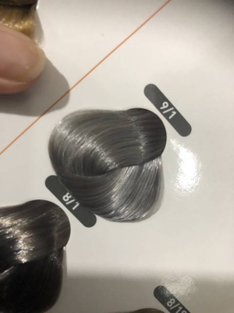 Nhuộm lavox chuyên nghiệp 3d nano collagen siêu dưỡng màu xám khói 9/1 (tặng kèm oxy) và bao tay