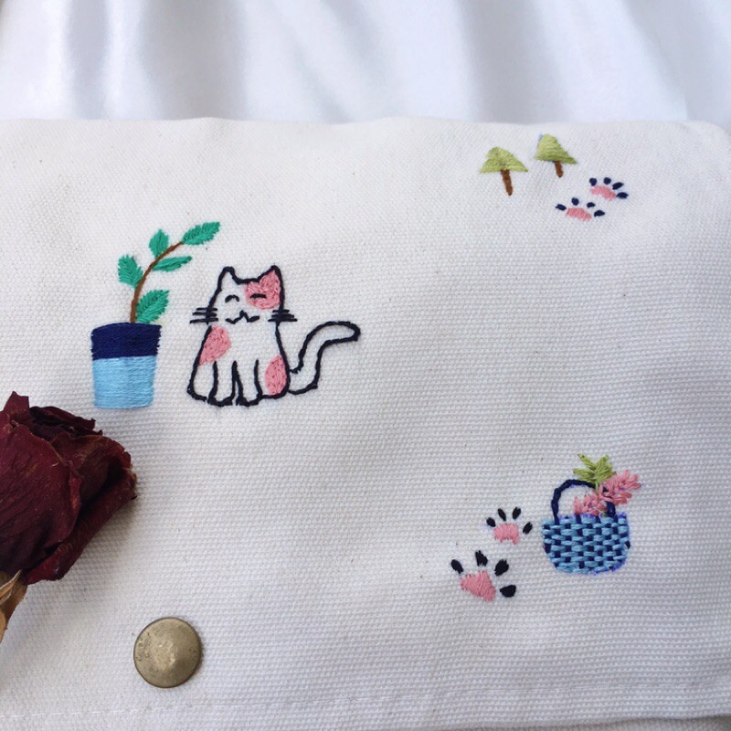 Túi Vải Tote Thêu Tay Phong Cách Vintage