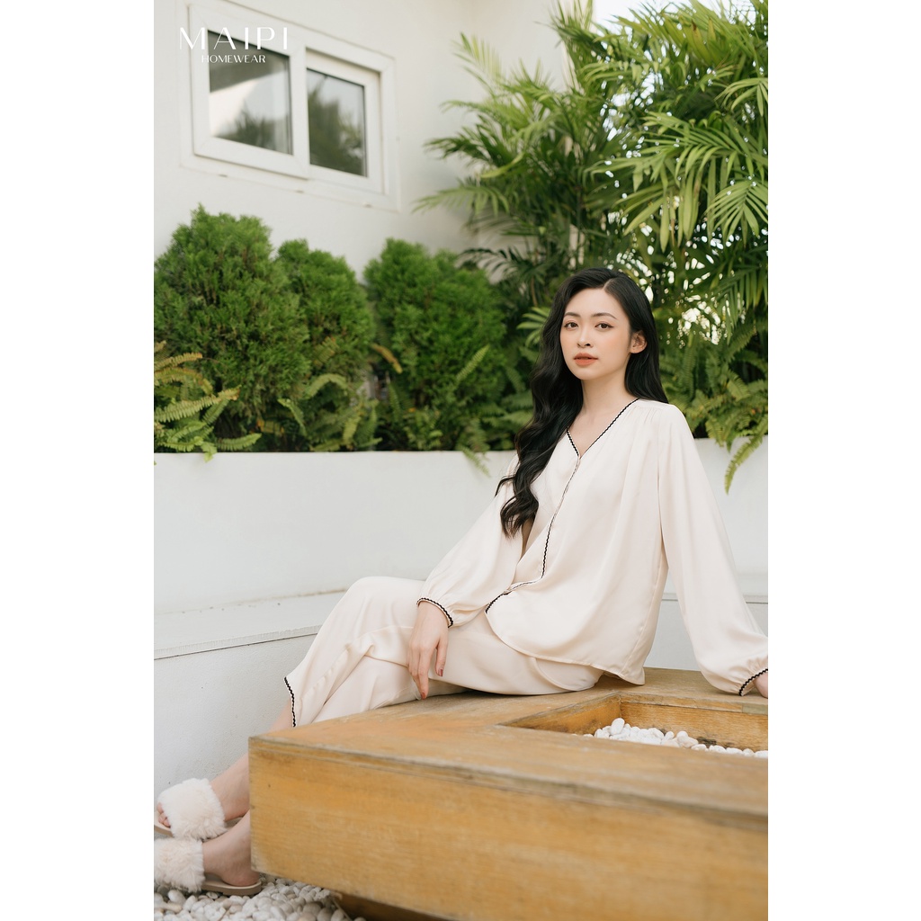Đồ bộ mặc nhà Sunny chất liệu lụa siêu mềm mại, không lo kích ứng da, thiết kế trẻ trung  by MAIPI