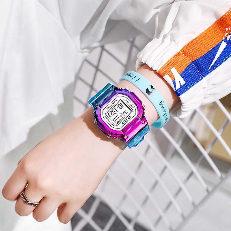 Đồng hồ kỹ thuật số màu gradient phát sáng chống thấm nước phong cách Hàn Quốc thời trang Unisex | BigBuy360 - bigbuy360.vn