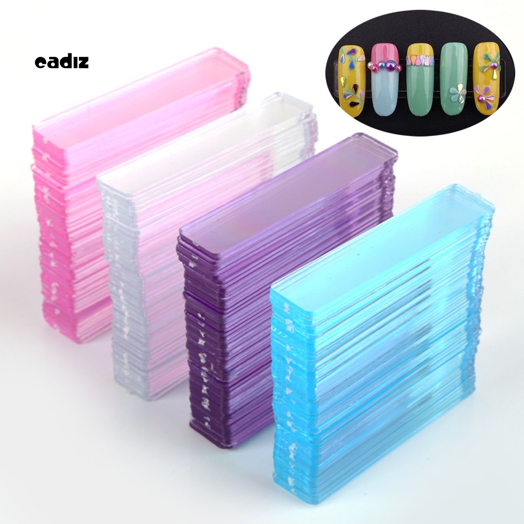 Set 50 Giá Đỡ Trưng Bày Lọ Sơn Móng Tay Tiện Lợi