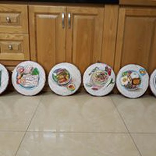Trang trí quán ăn bằng mẹt vẽ
