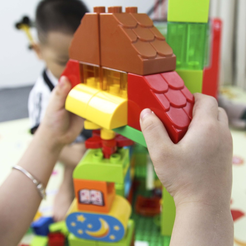 Bộ đồ chơi lắp ghép smoneo duplo ngôi nhà mơ ước của bé 175 chi tiết Toyhouse 55008