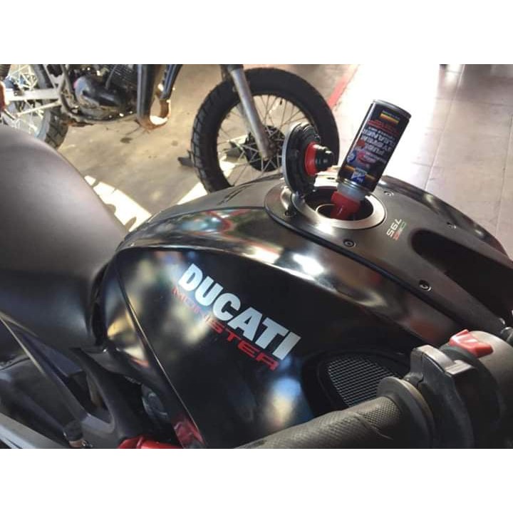 Combo vệ sinh hệ thống xăng ,vệ sinh động cơ bluechem