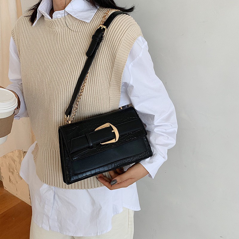 Túi xách nữ hottrend da vân rắn xinh Túi đeo chéo khóa đai ngang kiểu dáng vintage TX52