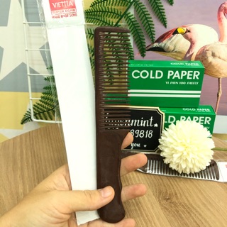 Lược gỗ thưa chảy tóc