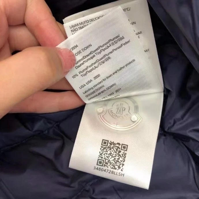 Áo khoác lông vũ nam Moncler Daniel Short Down siêu nhẹ Áo khoác mùa đông nam hàng cao cấp giữ nhiệt cực ấm