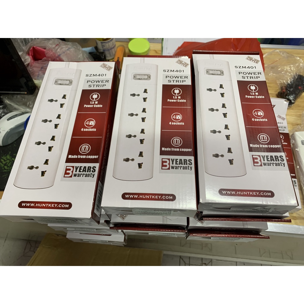 Ổ Điện Huntkey 5 chấu cao cấp PZC504 hàng chính hãng