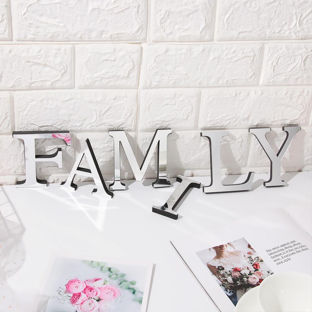Gương Dán Tường Trang Trí Hình Chữ FAMILY LOVE DIY