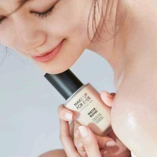 Kem nền make up forever