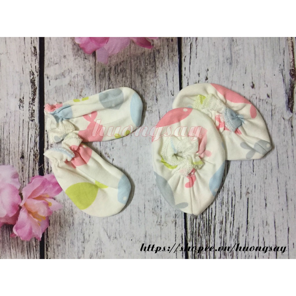 Set bao tay bao chân cotton Momcare