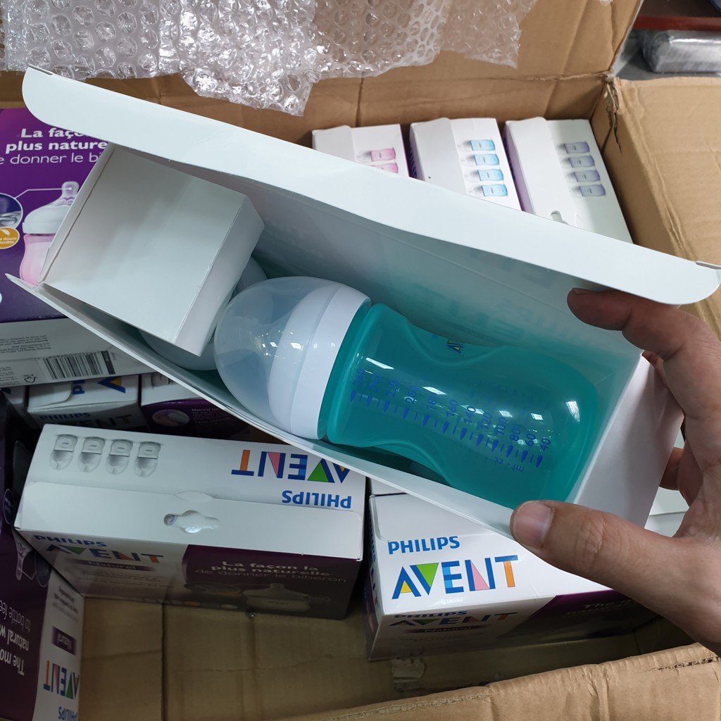 Bình ti Philips Avent Nature cổ rộng 260ml xanh.