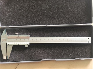 THƯỚC CẶP/KẸP 150mm và 200 cm