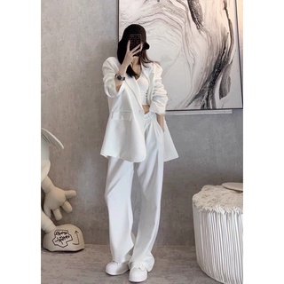 bộ vest trắng suông tay dài 1 nút ( vai day hon)250222