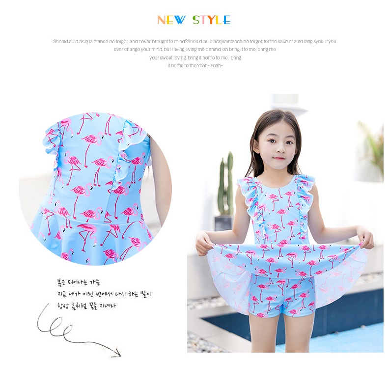 Đồ bơi bé gái dạng váy hoạ tiết hồng hạc đính nơ phía sau lưng  sz từ 12-30kg