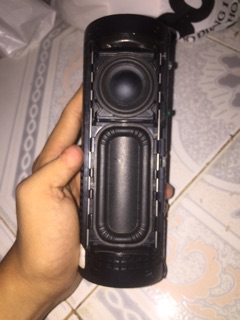Loa logitech ue boom 2