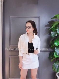 ÁO KHOÁC JEAN CROP NÚT SAU LƯNG