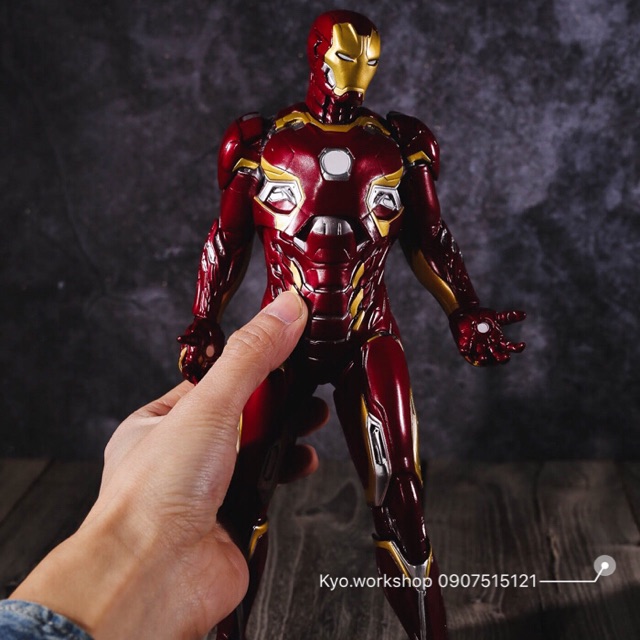 Mô hình figure Ironman Crazy Toys MK 41 - 45 - 46 - 47 - có giá đỡ