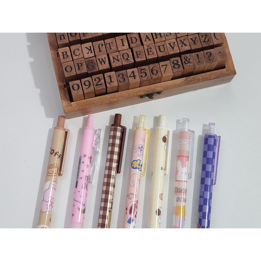 SET 5 BÚT MỰC GEL ĐEN HOẠT HÌNH NGÒI 0.5mm